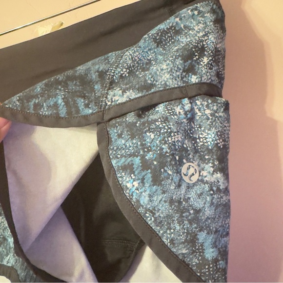 Lululemon Speed Short Fairisle Multi Black / Black Women Size 4 - Picture 6 of 8